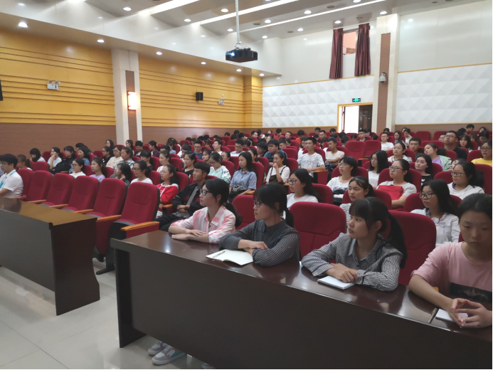 中鋁集團(tuán)專家蒞臨我院開展軟件開發(fā)技術(shù)講座